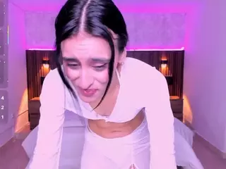 karlaa-james's Live Sex Cam Show