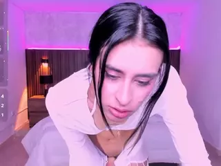 karlaa-james's Live Sex Cam Show