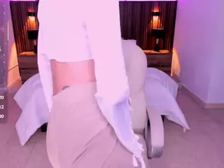 karlaa-james's Live Sex Cam Show
