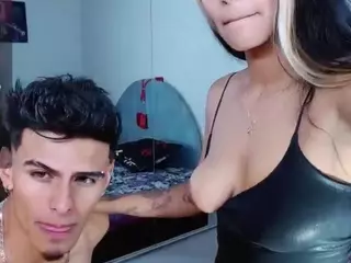 MaraMillers's Live Sex Cam Show