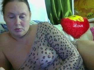 yoursex-kroshka webcam
