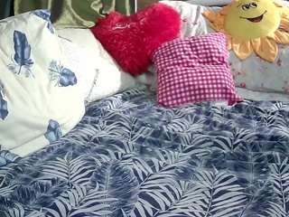 yoursex-kroshka webcam