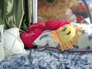 yoursex-kroshka webcam