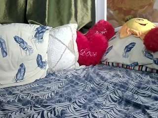 yoursex-kroshka live cam profile