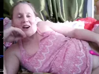 pussykroshka's Live Sex Cam Show