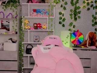 luna-morris Live Webcam on CamSoda