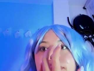 emilywithe's live room