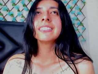 emmawiilliamss Live Webcam on CamSoda