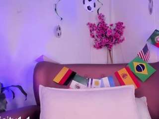 felicity-1 Sex Cam Show