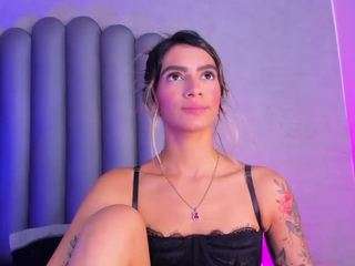 felicity-1 live webcam show