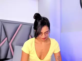 Felicity-1's Live Sex Cam Show