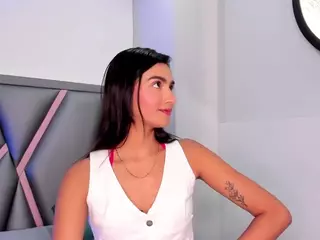 Felicity-1's Live Sex Cam Show