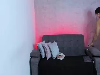 GIA's Live Sex Cam Show