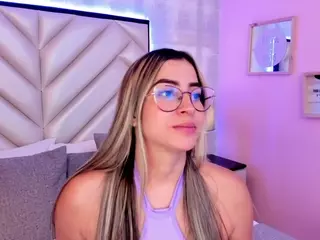 IsabelaGonzalez's Live Sex Cam Show