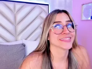 IsabelaGonzalez's Live Sex Cam Show