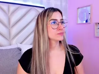 IsabelaGonzalez's Live Sex Cam Show