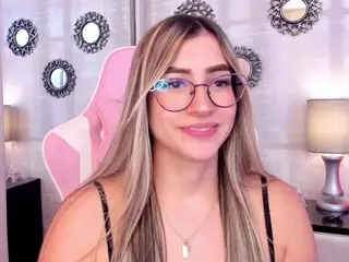 IsabelaGonzalez's Live Sex Cam Show