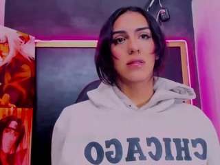 isabella-pitts Live Webcam on CamSoda