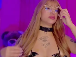 KaoriAnya1's Live Sex Cam Show