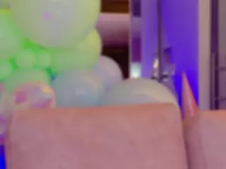 KaoriAnya1's Live Sex Cam Show