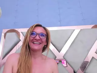 Maddy-Cartter's Live Sex Cam Show