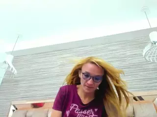 Maddy-Cartter's Live Sex Cam Show