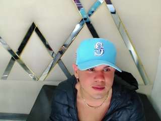 breyklever Livegaycam camsoda