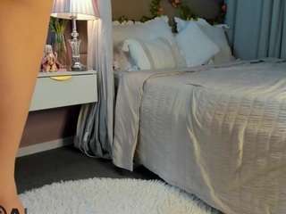 dearly-emily Live Webcam on CamSoda