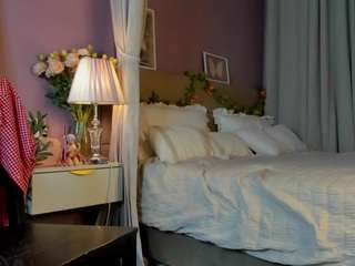 dearly-emily Profile Image