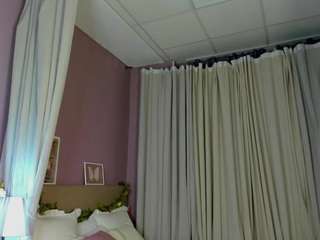 dearly-emily Live Webcam on CamSoda