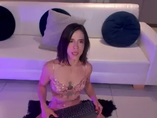 Eva Scott's Live Sex Cam Show