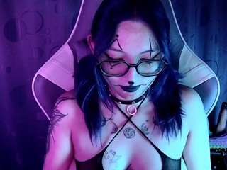  kimlennox chat room