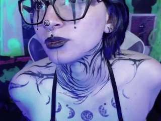 Kim Lennox live cam preview