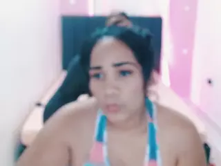 scarlet-chicks's Live Sex Cam Show