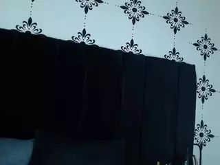 Vanelopee's Live Sex Cam Show
