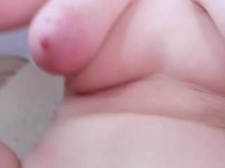 burnthewitch's CamSoda show and profile