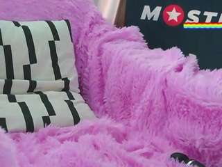 avrilmoon from CamSoda is Freechat