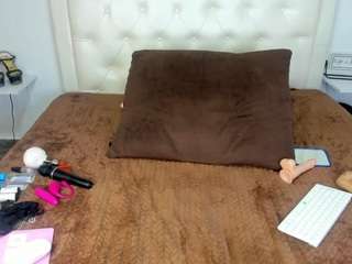 cocoqueenn webcam