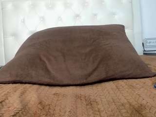  cocoqueenn chat room