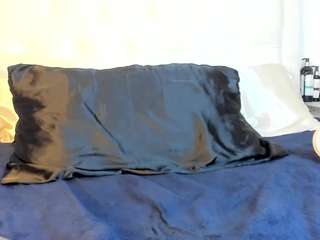 cocoqueenn live webcam show