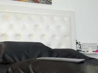 rouse-sexy-hotxx77 live webcam show