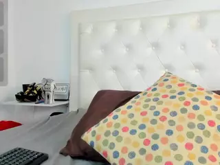 rouse-sexy-hotxx77's Live Sex Cam Show