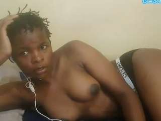 DOTTY-LEILA live cam preview
