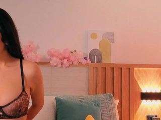 Mia Desire