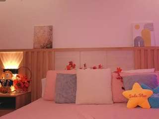 miadesire webcam
