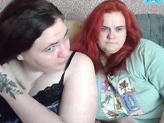 Live webcam model olyafire on Soda Cams