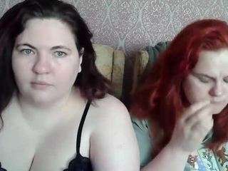 Live webcam model olyafire on Soda Cams