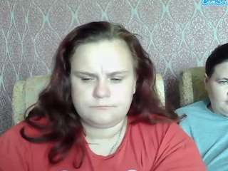 OlyaFire live webcam show