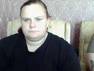 OlyaFire live webcam show