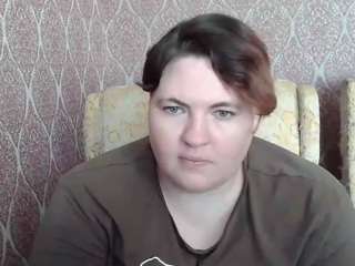 OlyaFire live webcam show